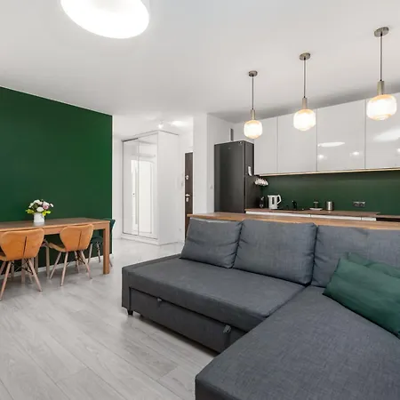 Apartment Etiudy Rewolucyjnej By Your Freedom